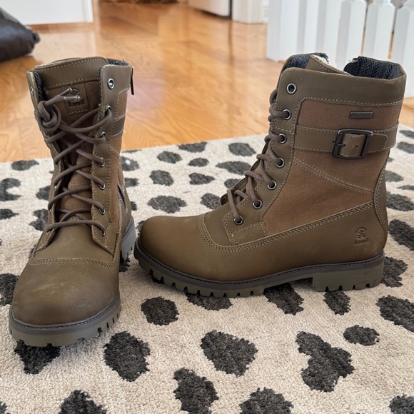 Kamik Shoes - Brown Lace-Up Combat Boots women’s